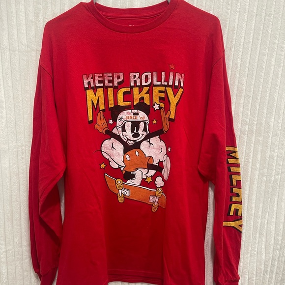 NWOT Disney Keep Rollin Mickey Long Sleeve Size Large - Picture 1 of 3